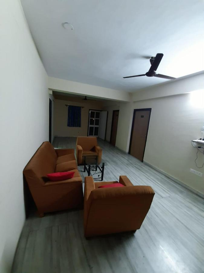 Holiday Rental Rooms Calcuta Exterior foto